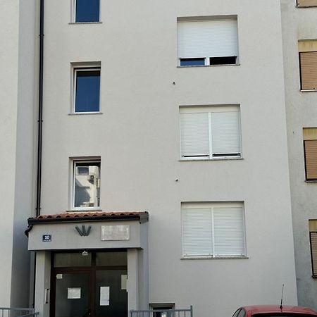 Apartment Tomy Rijeka Luaran gambar