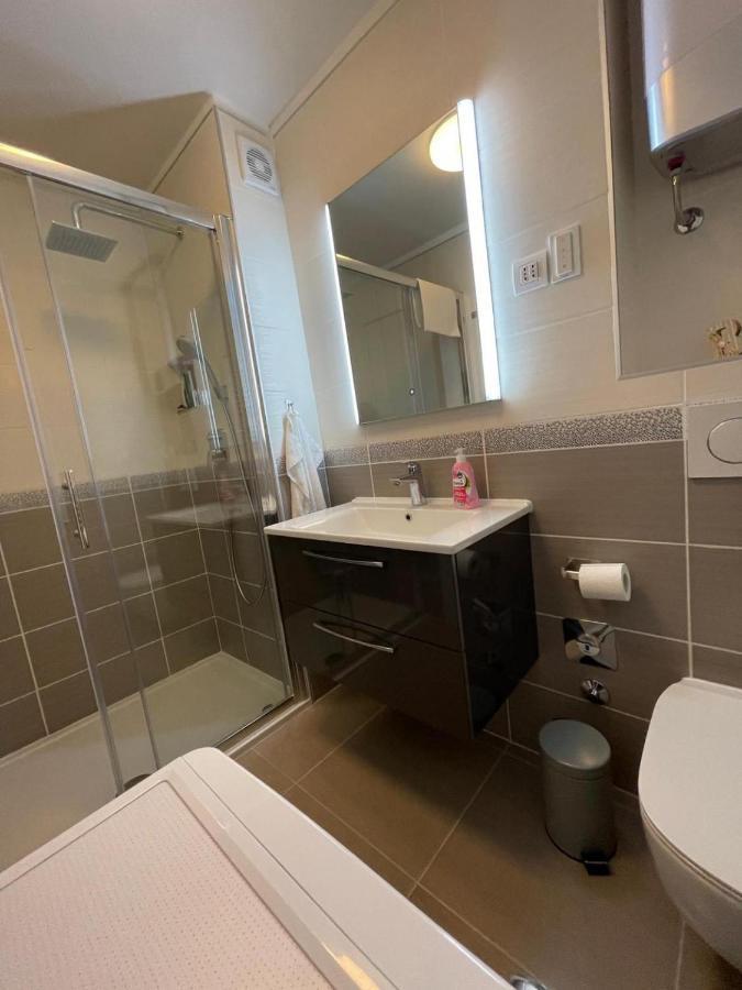 Apartment Tomy Rijeka Luaran gambar