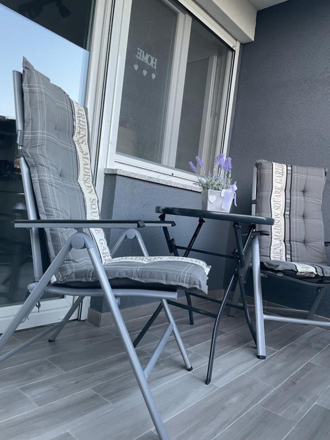 Apartment Tomy Rijeka Luaran gambar